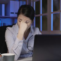 夜遅い仕事がつらい！辞めたい時の対処法